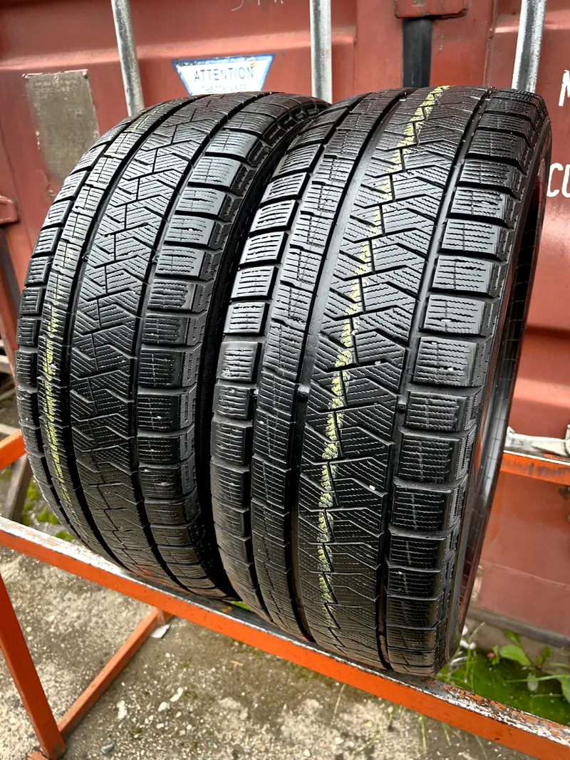 Пара б/у шин 225/50 R17 Formula Ice FR, фото 1