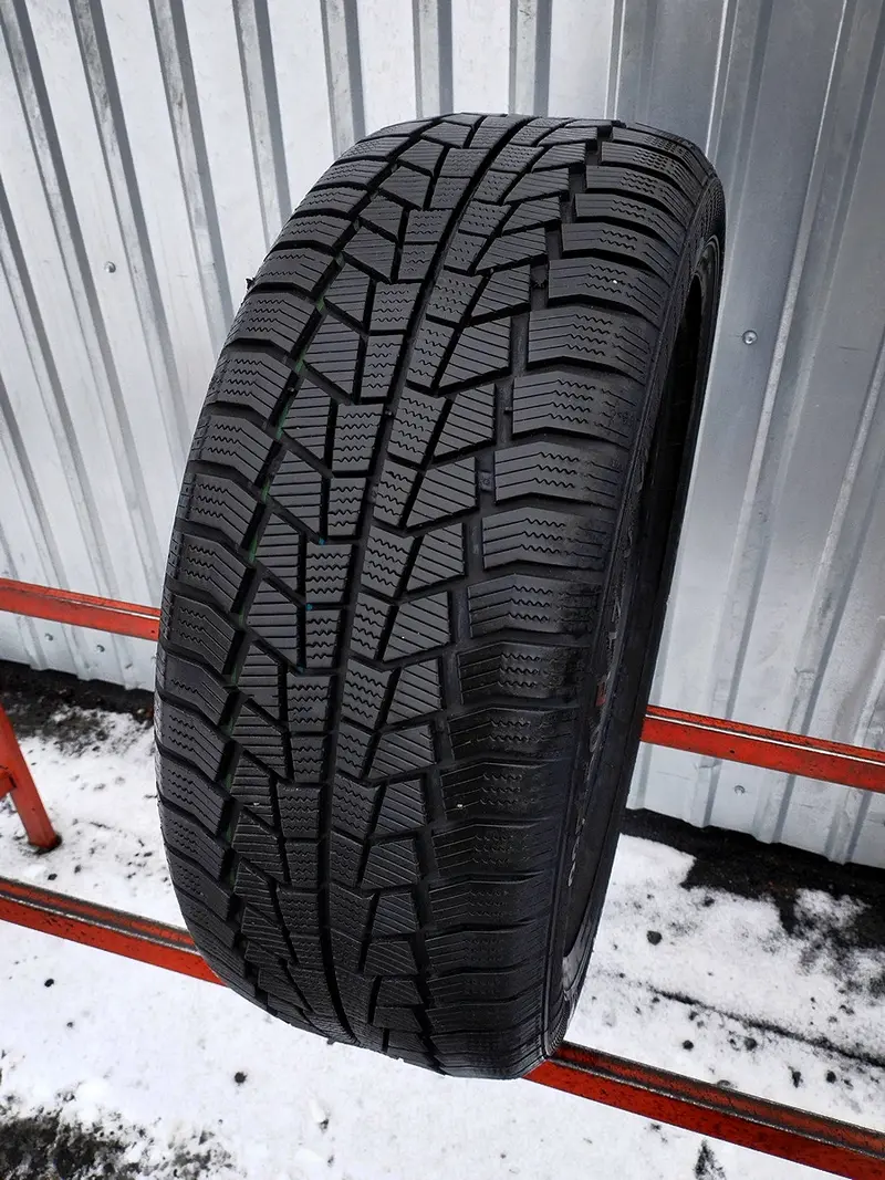 Б/у шина 225/50 R17 Gislaved Euro Frost 6