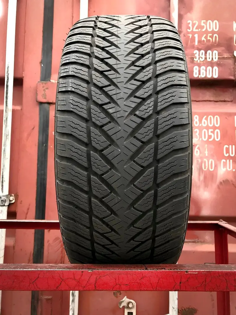 Б/у шина 225/50 R17 Goodyear Eagle Ultra Grip GW-3
