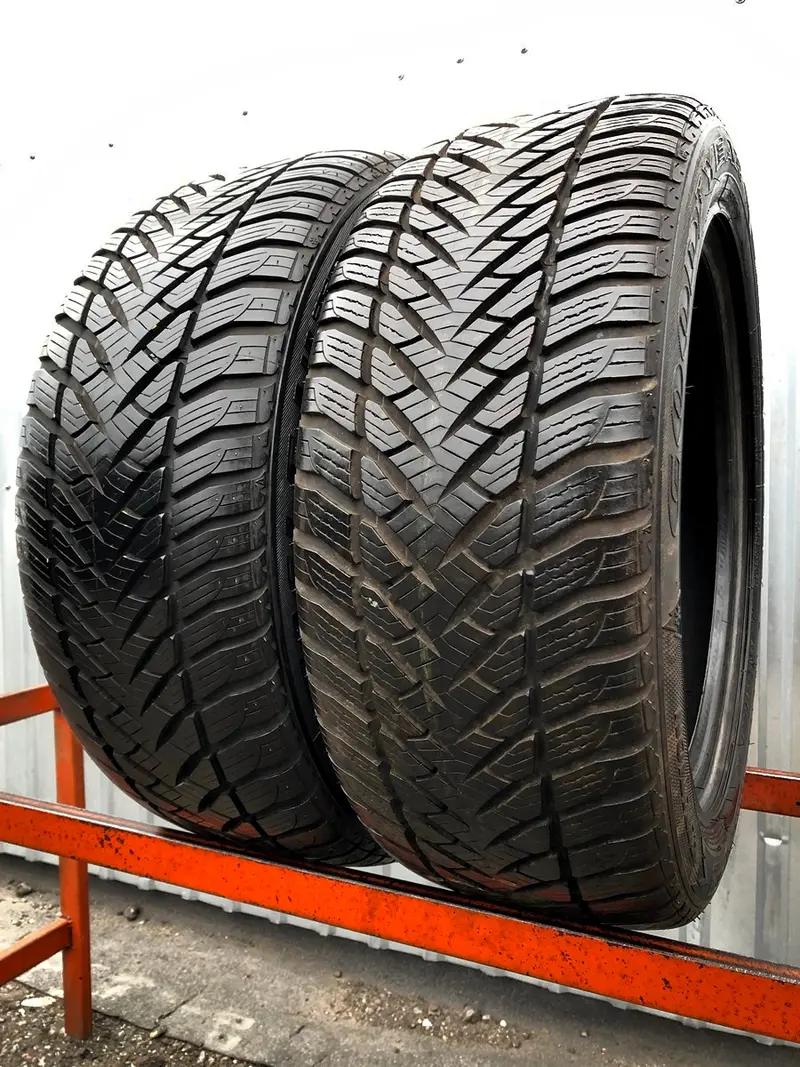 Пара б/у шин 225/50 R17 Goodyear Eagle Ultra Grip GW-3 RunFlat