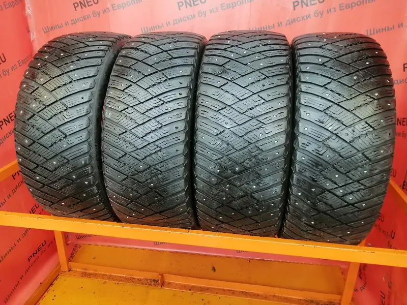Комплект б/у шин 225/50 R17 Goodyear Ultra Grip Ice Arctic