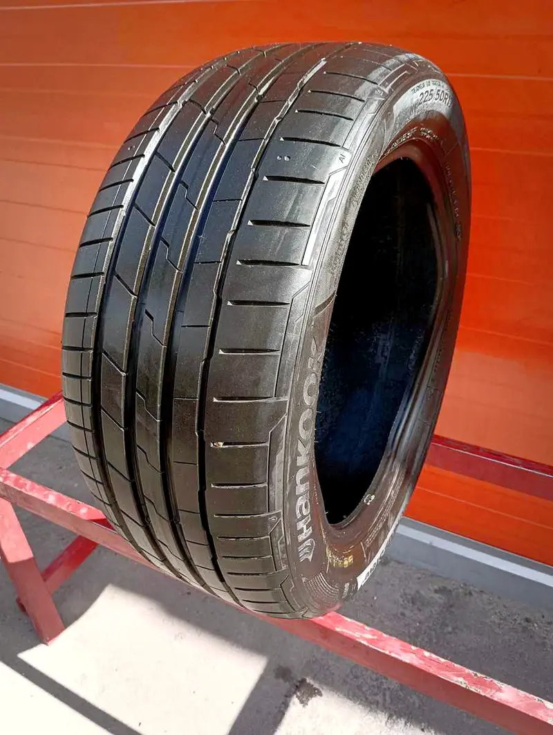 Б/у шина 225/50 R17 Hankook Ventus S1 Evo3 K127