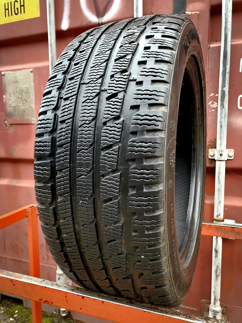 Б/у шина 225/50 R17 Kumho I ZEN KW27