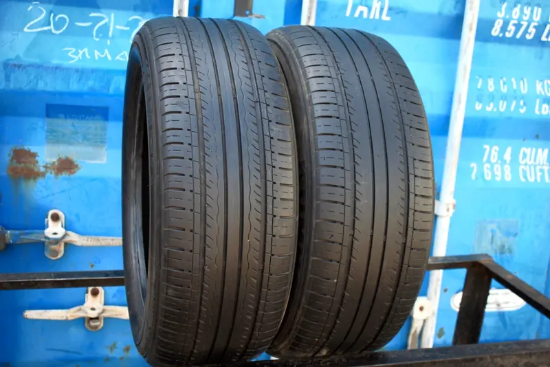Пара б/у шин 225/50 R17 Kumho Solus KH 17