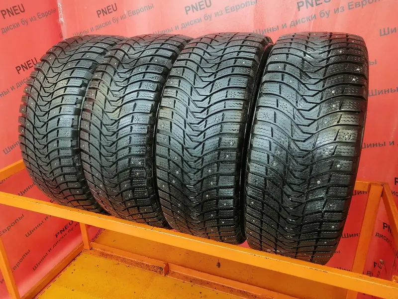 Комплект б/у шин 225/50 R17 Michelin X-Ice North 3