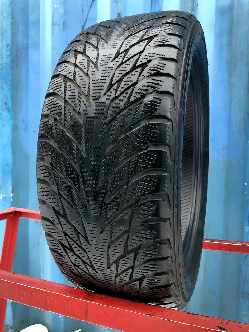 Б/у шина 225/50 R17 Nokian Hakkapeliitta R2 RunFlat, фото 1