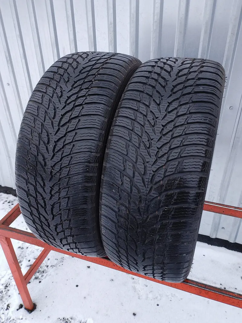 Пара б/у шин 225/50 R17 Nokian WR Snowproof