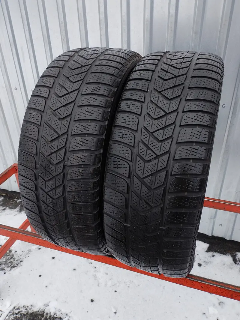 Пара б/у шин 225/50 R17 Pirelli Winter Sottozero 3
