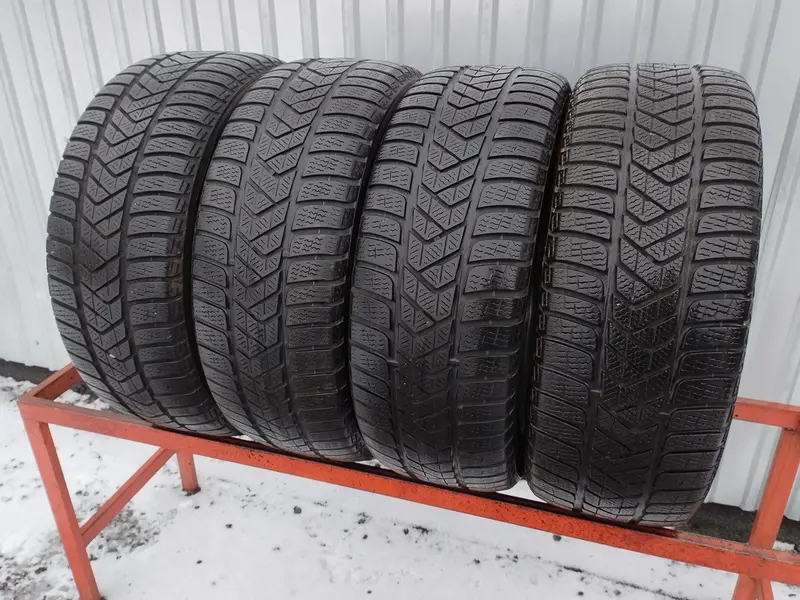 Комплект б/у шин 225/50 R17 Pirelli Winter Sottozero 3