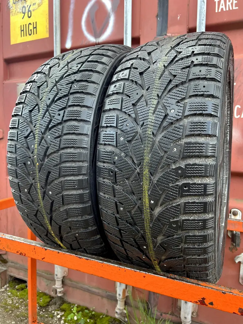 Пара б/у шин 225/50 R17 Toyo Observe G3-Ice