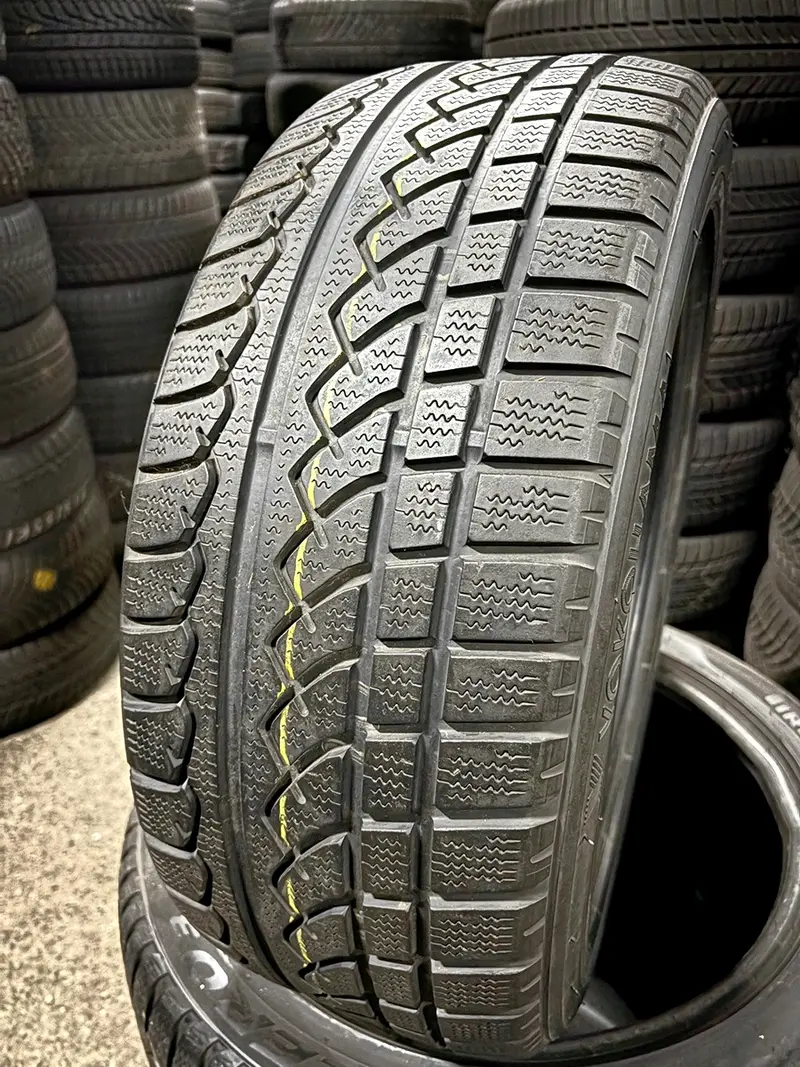 Б/у шина 225/50 R17 Yokohama AVS Winter V901