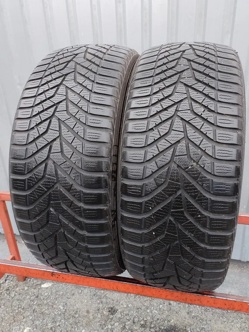 Пара б/у шин 225/50 R17 Yokohama W.drive V905