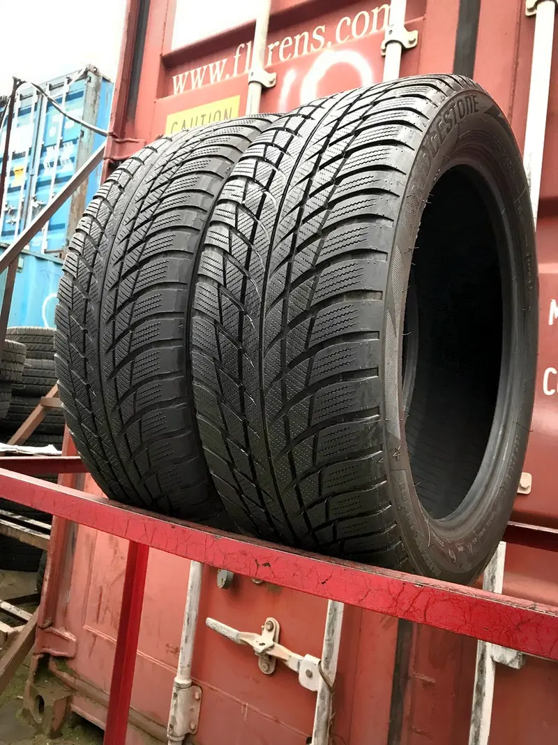 Пара б/у шин 225/50 R18 Bridgestone Blizzak LM-001 RunFlat, фото 1
