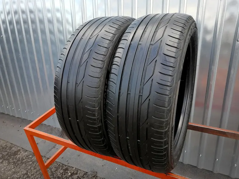 Пара б/у шин 225/50 R18 Bridgestone Turanza T001 Run Flat
