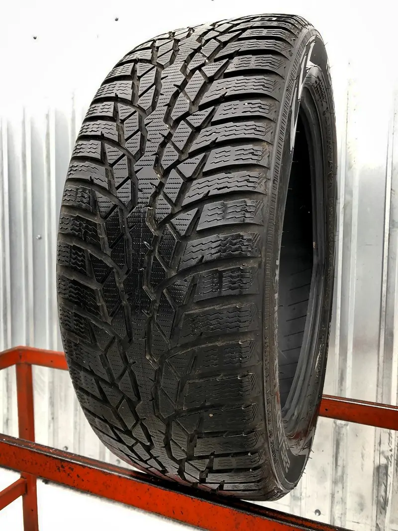 Б/у шина 225/50 R18 Nokian WR D4, фото 1