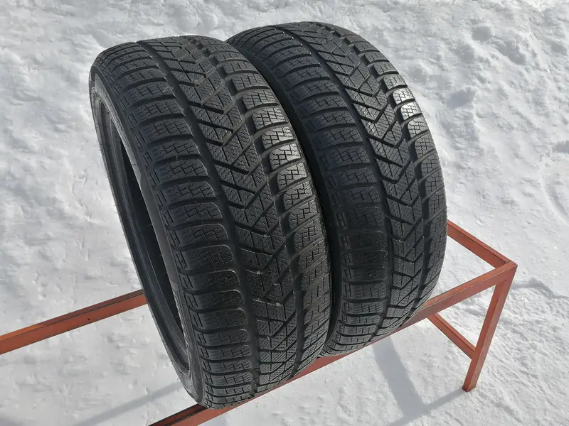 Пара б/у шин 225/50 R18 Pirelli Winter Sottozero 3