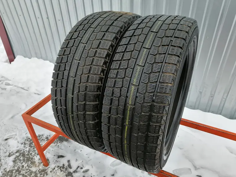 Пара б/у шин 225/50 R18 Yokohama Ice Guard IG20