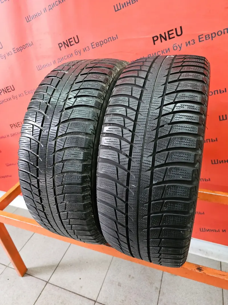 Пара б/у шин 225/55 R16 Bridgestone Blizzak LM-001