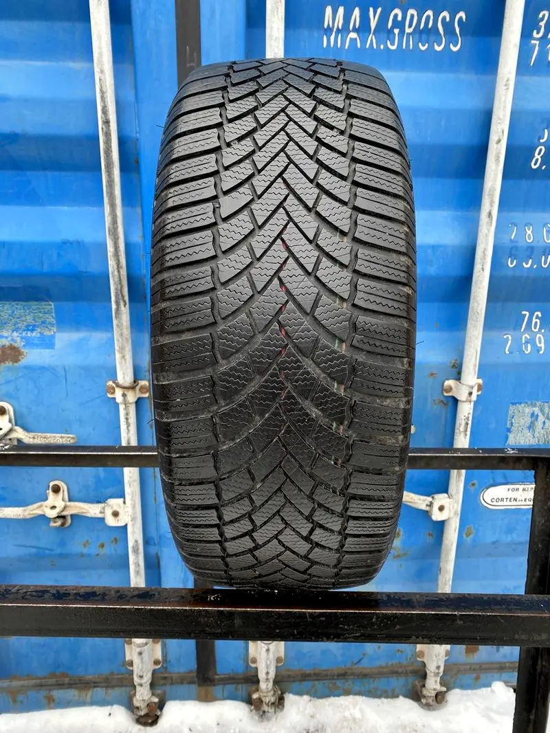 Б/у шина 225/55 R16 Bridgestone Blizzak LM-005