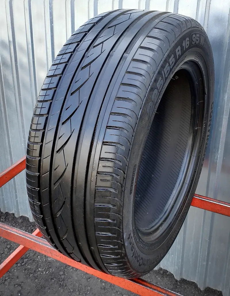 Б/у шина 225/55 R16 Continental ContiPremiumContact