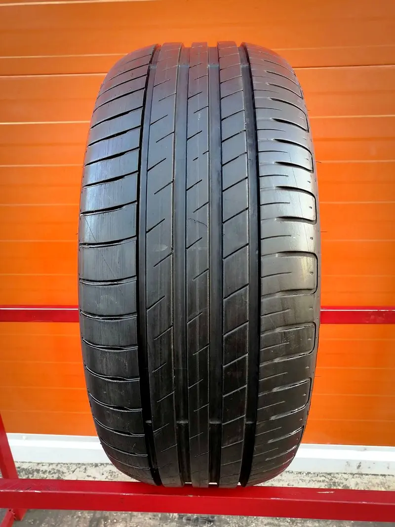 Б/у шина 225/55 R16 Goodyear EfficientGrip Performance