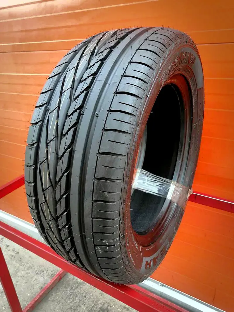 Новая шина 225/55 R16 Goodyear Excellence, фото 1