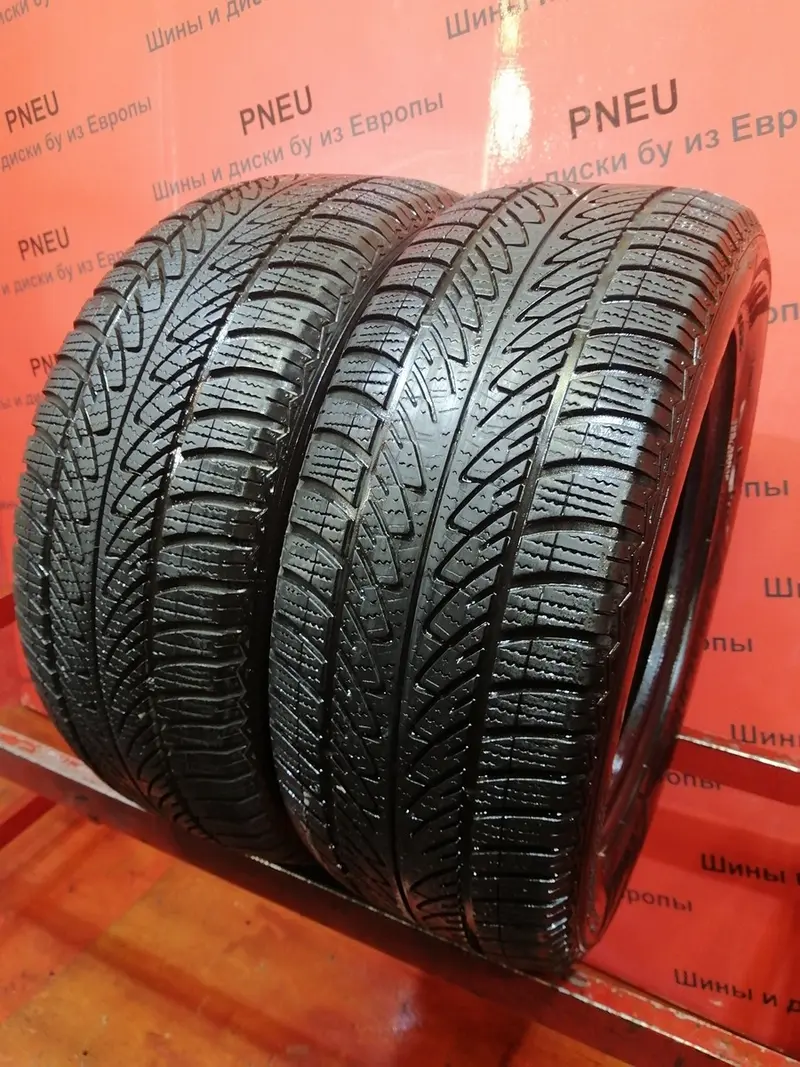 Пара б/у шин 225/55 R16 Goodyear Ultra Grip 8 Performance