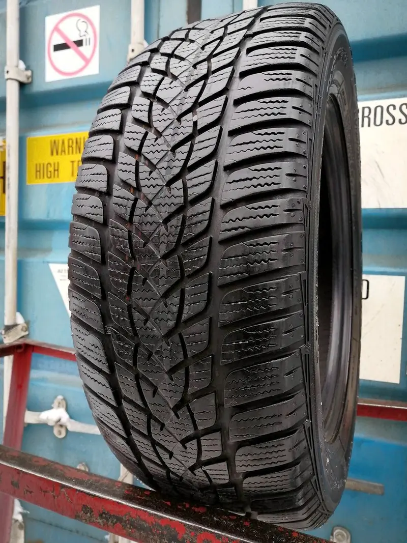 Б/у шина 225/55 R16 Goodyear Ultra Grip Performance 2, фото 1