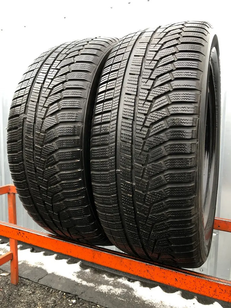 Пара б/у шин 225/55 R16 Hankook Winter I Cept Evo2 W320