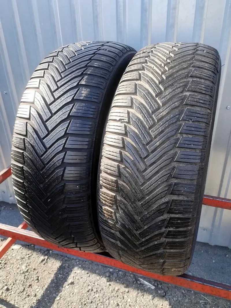 Пара б/у шин 225/55 R16 Michelin Alpin 6