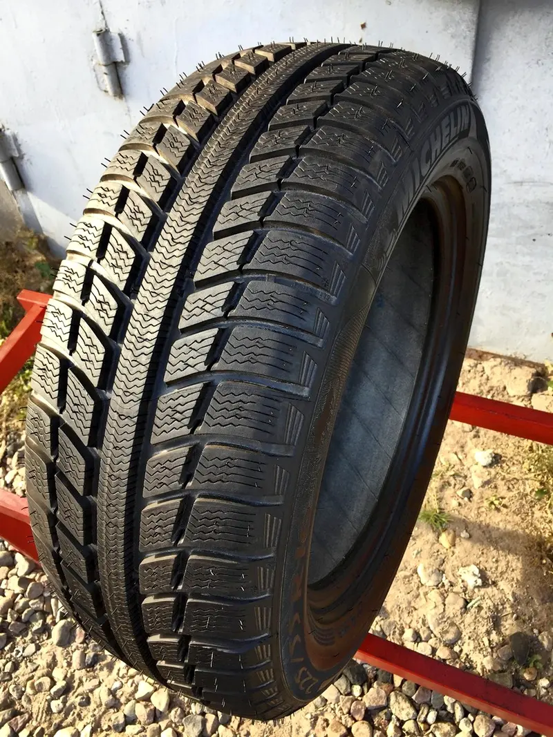 Новая шина 225/55 R16 Michelin Primacy Alpin PA3