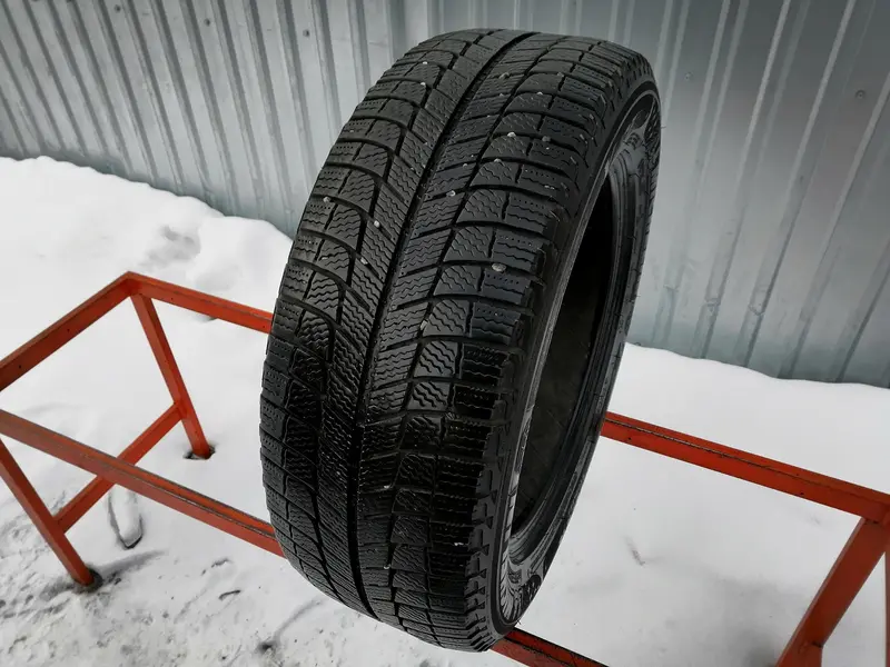 Б/у шина 225/55 R16 Michelin X-Ice 3