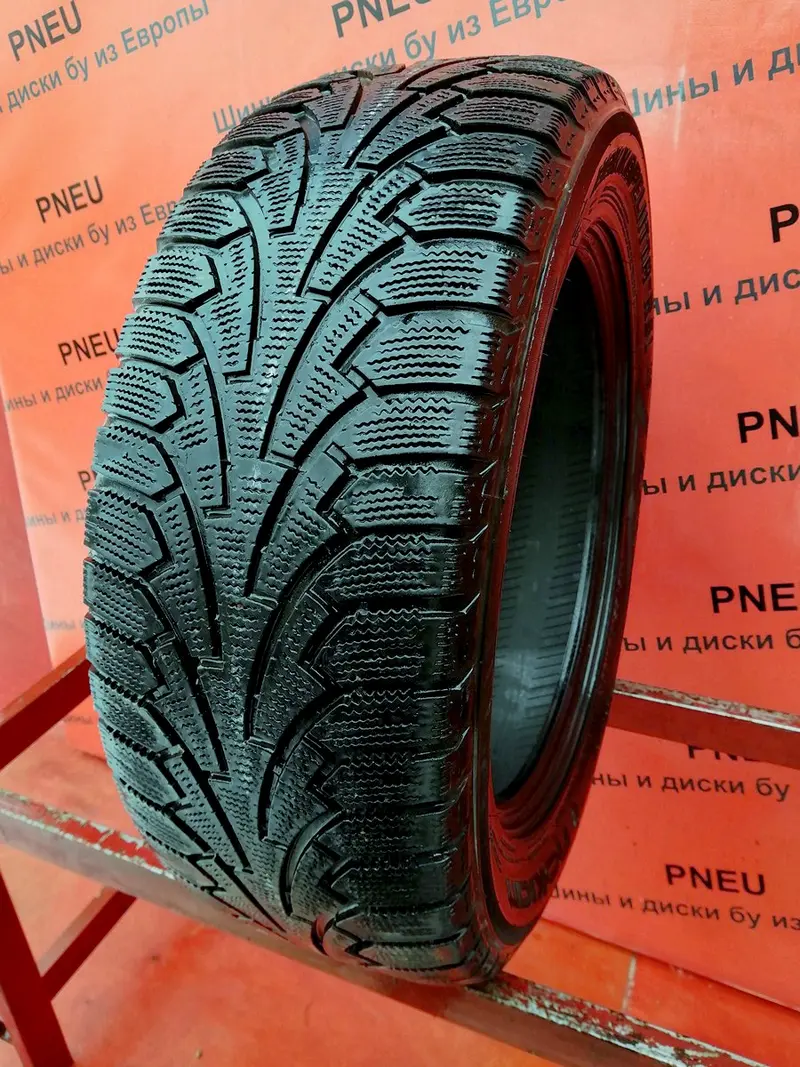 Б/у шина 225/55 R16 Nokian Hakkapeliitta RSi