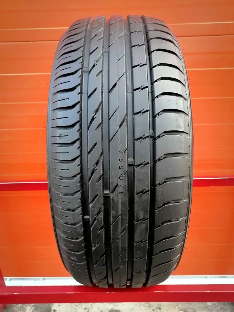 Б/у шина 225/55 R16 Nokian Line