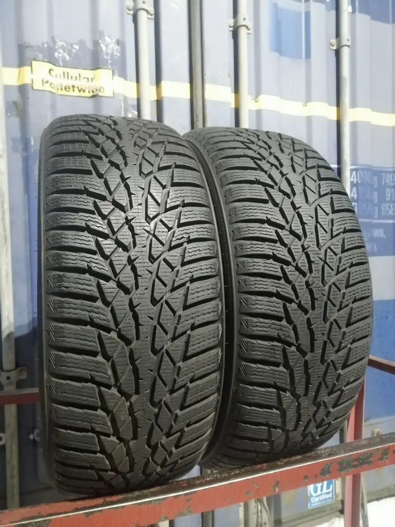 Пара б/у шин 225/55 R16 Nokian WR D4, фото 1