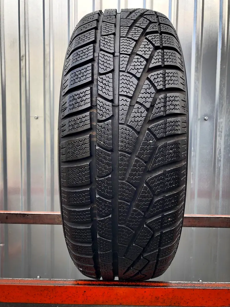 Б/у шина 225/55 R16 Pirelli Winter 210 Sottozero, фото 1