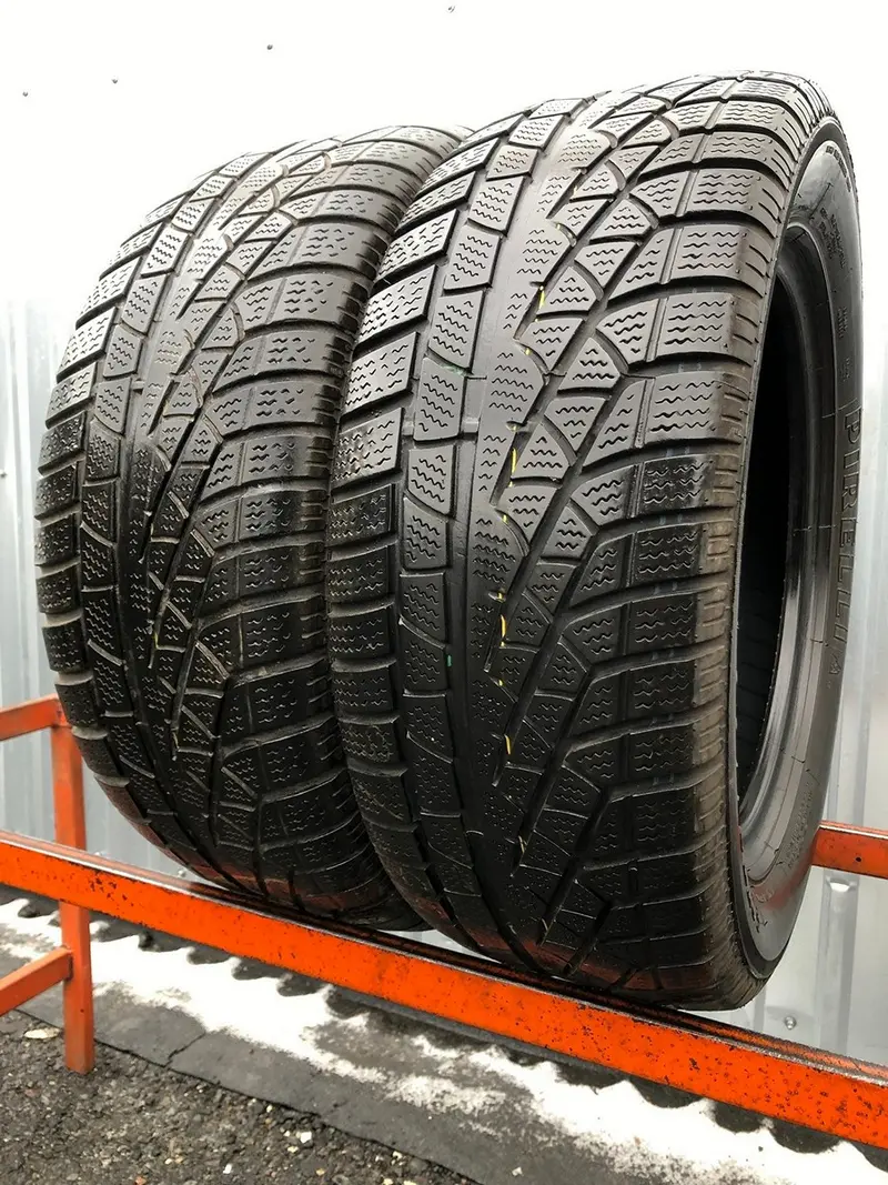 Пара б/у шин 225/55 R16 Pirelli Winter 210 Sottozero