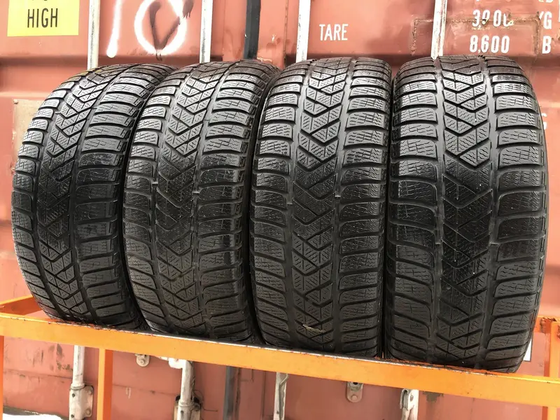 Комплект б/у шин 225/55 R16 Pirelli Winter Sottozero 3, фото 1