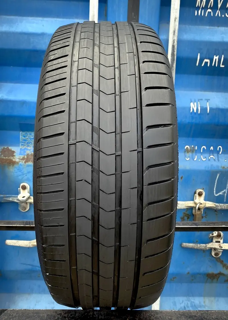 Б/у шина 225/55 R16 Vredestein Ultrac Satin
