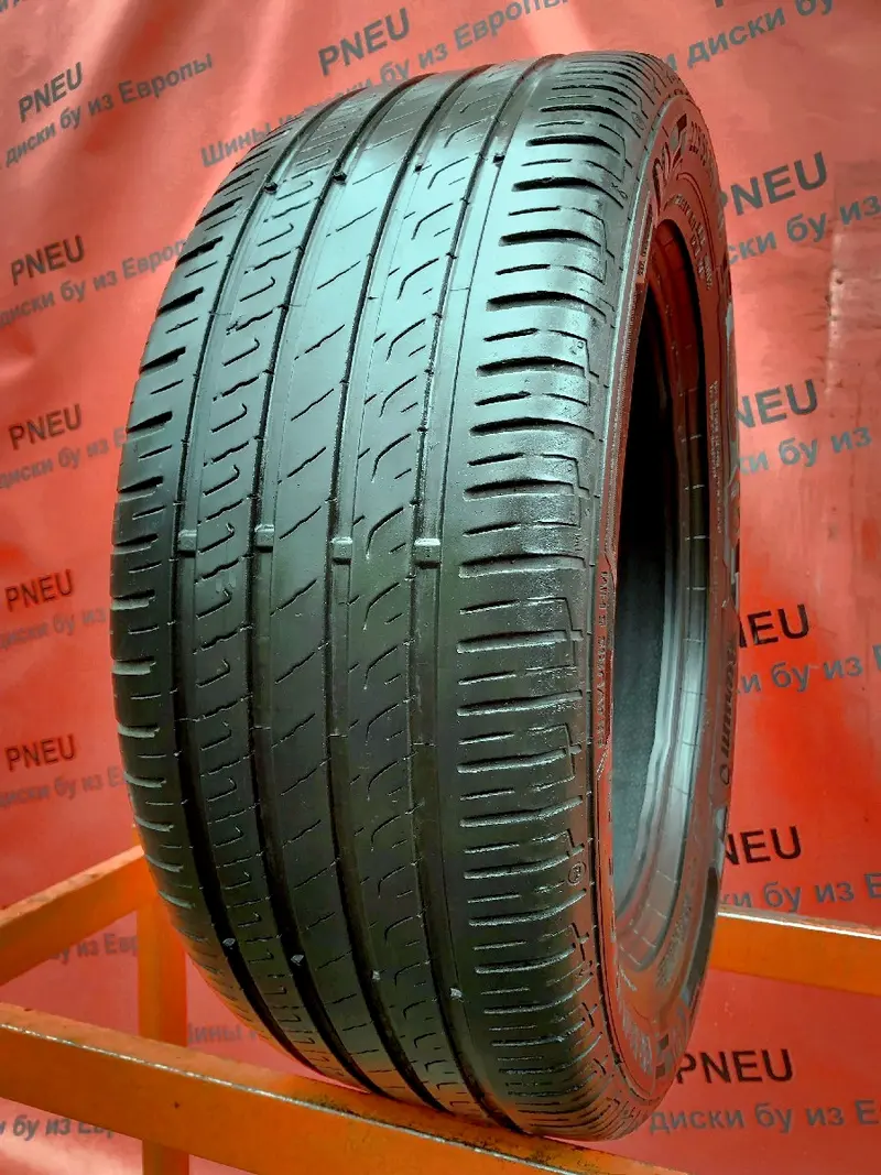 Б/у шина 225/55 R17 Barum Bravuris 5HM