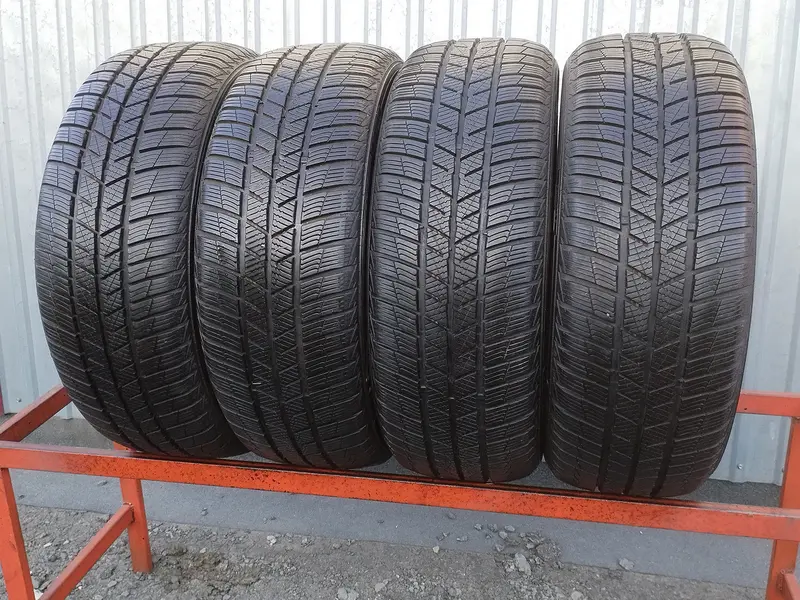 Комплект б/у шин 225/55 R17 Barum Polaris 5