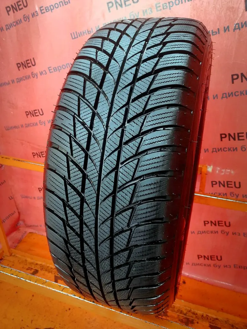 Б/у шина 225/55 R17 Bridgestone Blizzak LM-001 RunFlat