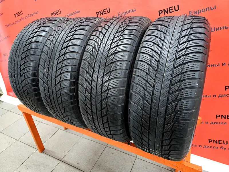 Комплект б/у шин 225/55 R17 Bridgestone Blizzak LM-001 RunFlat