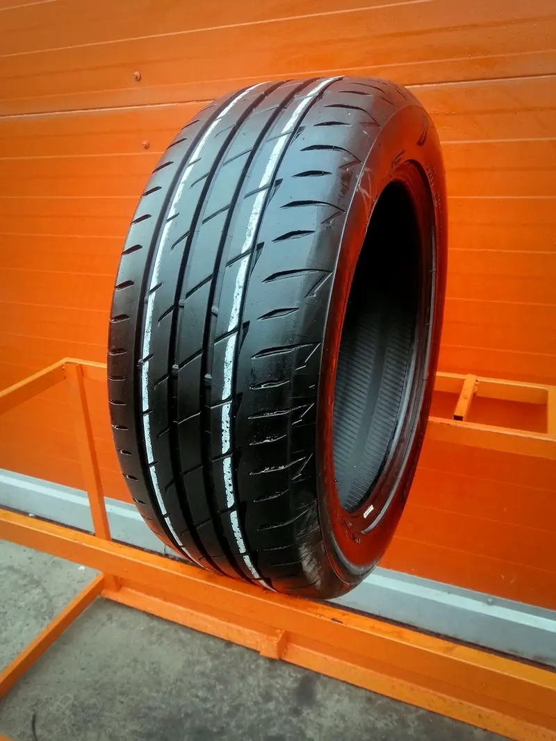 Б/у шина 225/55 R17 Bridgestone Potenza Adrenalin RE004