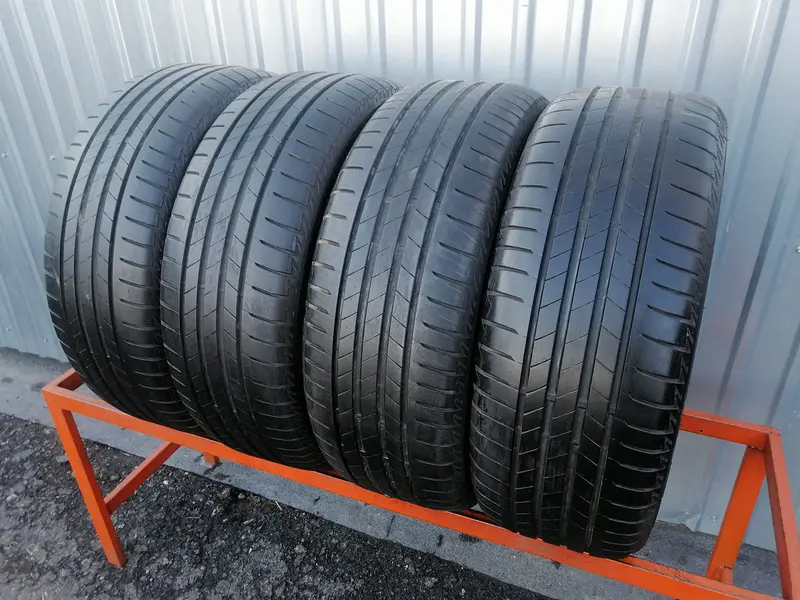 Комплект б/у шин 225/55 R17 Bridgestone Turanza T005, фото 1