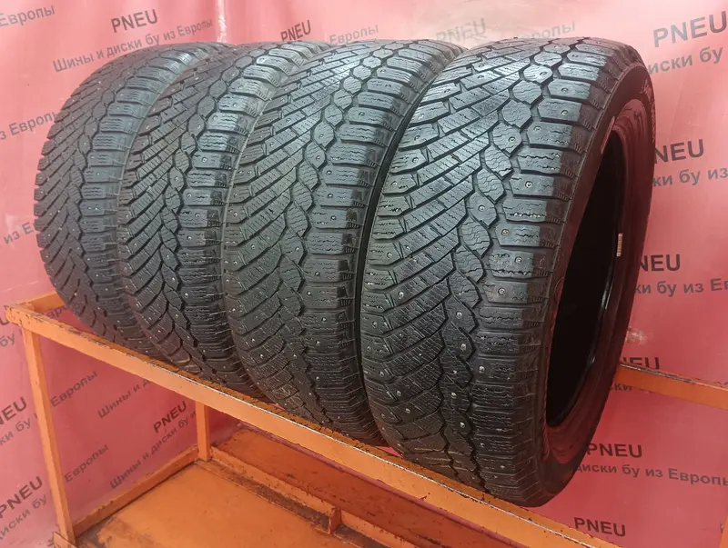 Комплект б/у шин 225/55 R17 Continental ContiIceContact