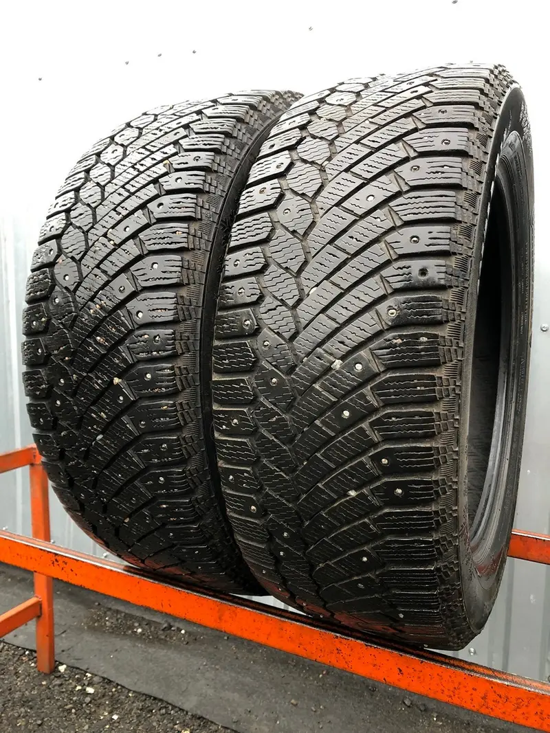Пара б/у шин 225/55 R17 Continental ContiIceContact
