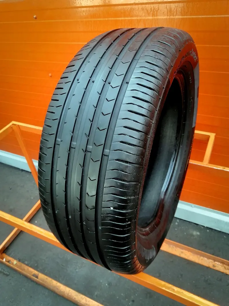 Б/у шина 225/55 R17 Continental ContiPremiumContact 5