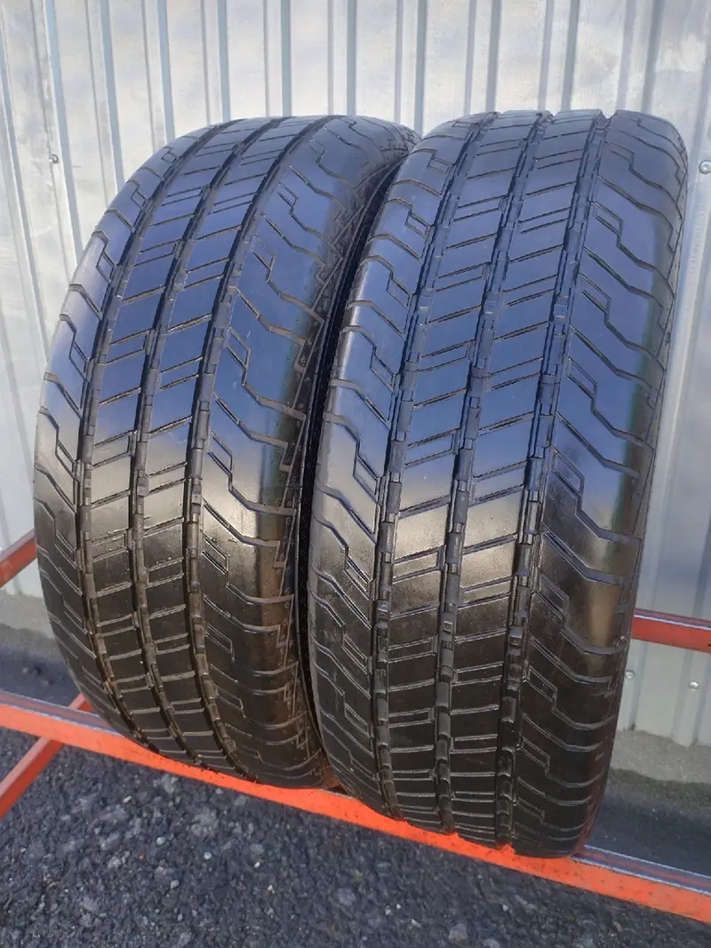 Пара б/у шин 225/55 R17C Continental ContiVanContact 100