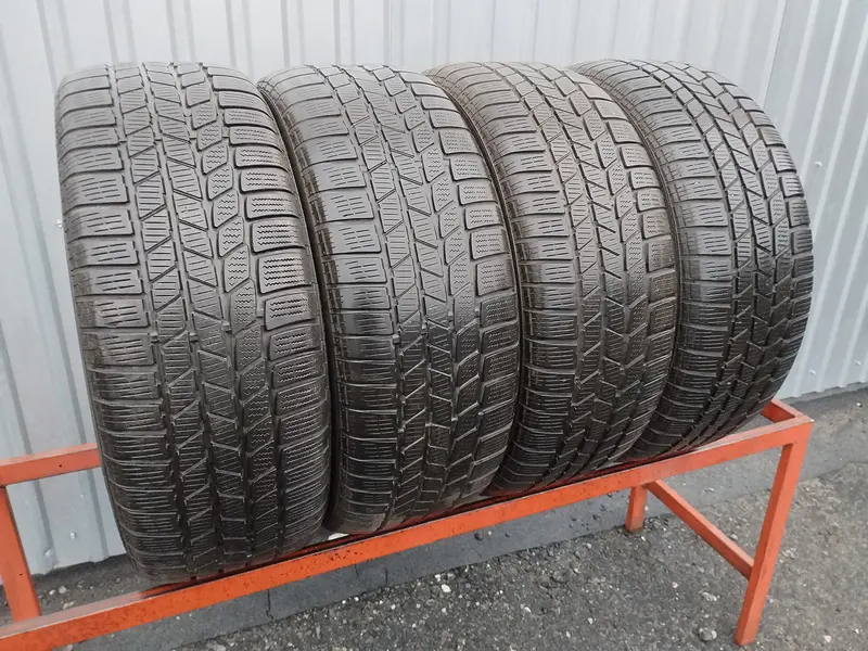 Комплект б/у шин 225/55 R17 Continental ContiWinterContact TS 810 Sport